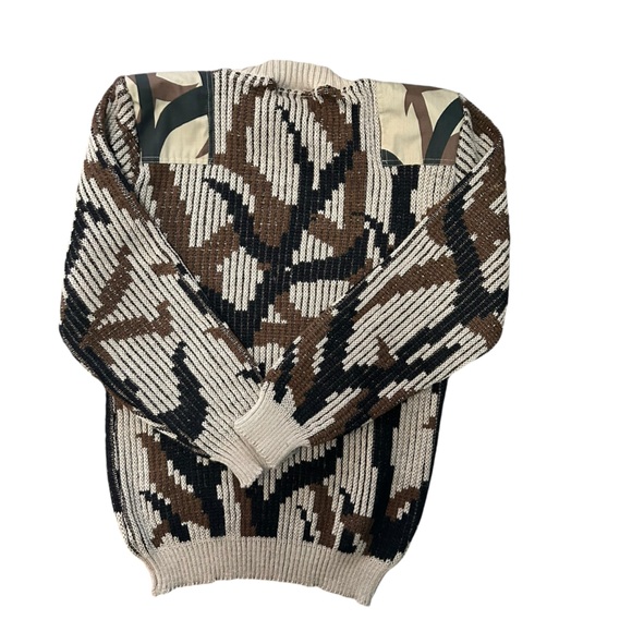The Wooly Pully Sweater 100% Wool Shoulder and Elbow Reinforced Camouflage Patch - Picture 7 of 13
